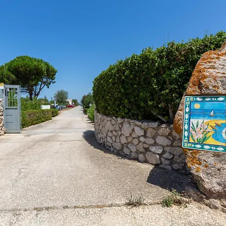 Silk Cove House- Private Compound アパート SantʼAntìoco